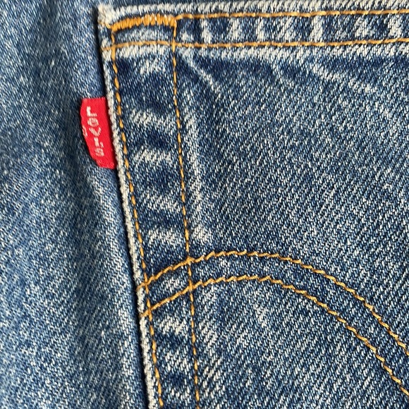 Levi’s Shorts with Rips - Picture 8 of 8